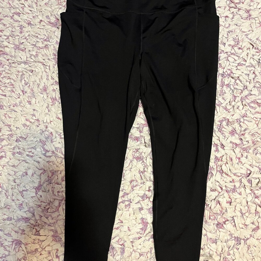 Tek Gear 2XL Workout Gear High Waisted Black Leggings W/ Pockets Like NEW - Picture 2 of 8